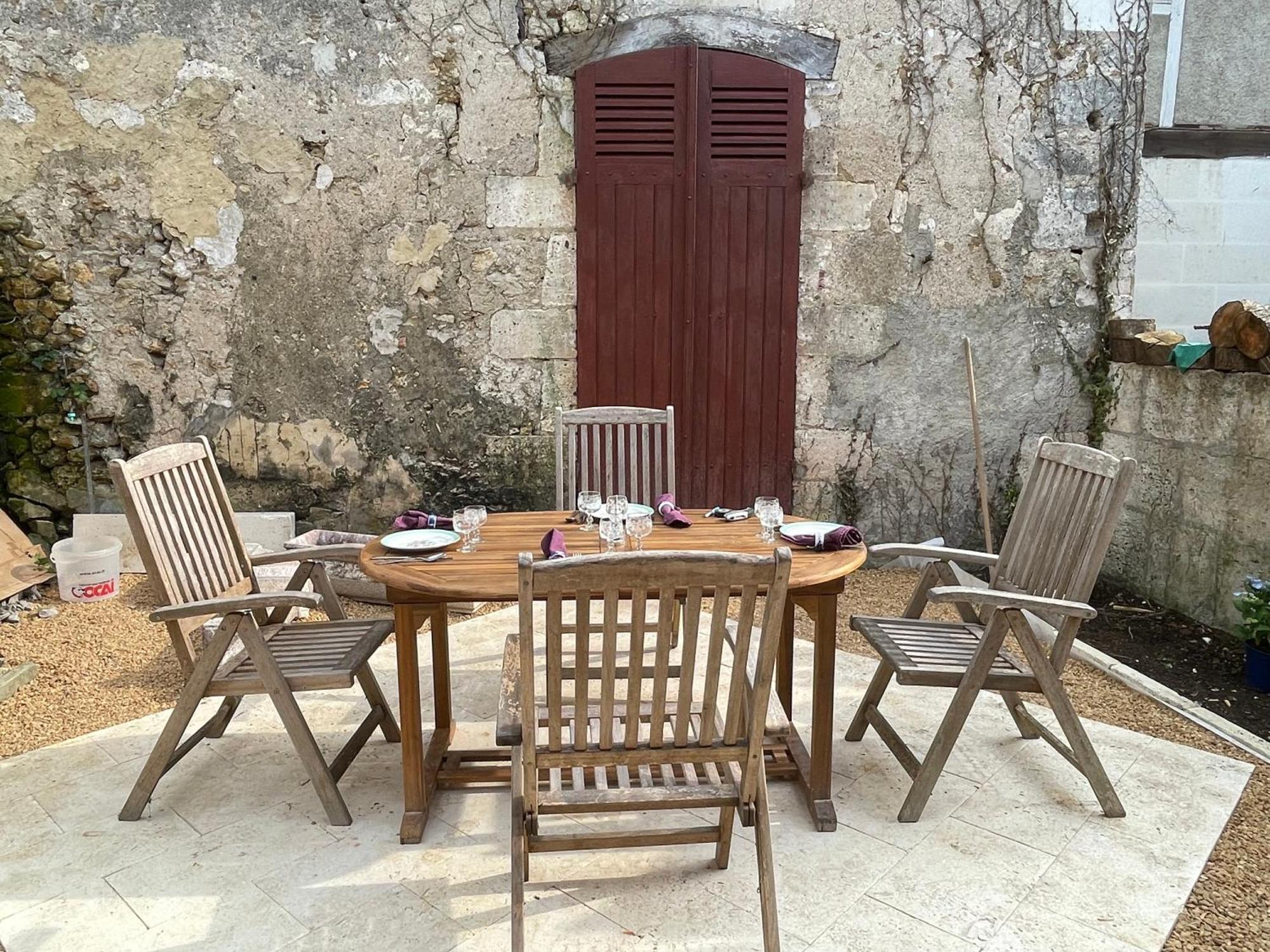 Au Pied Du Chateau Bourdeilles Exterior photo